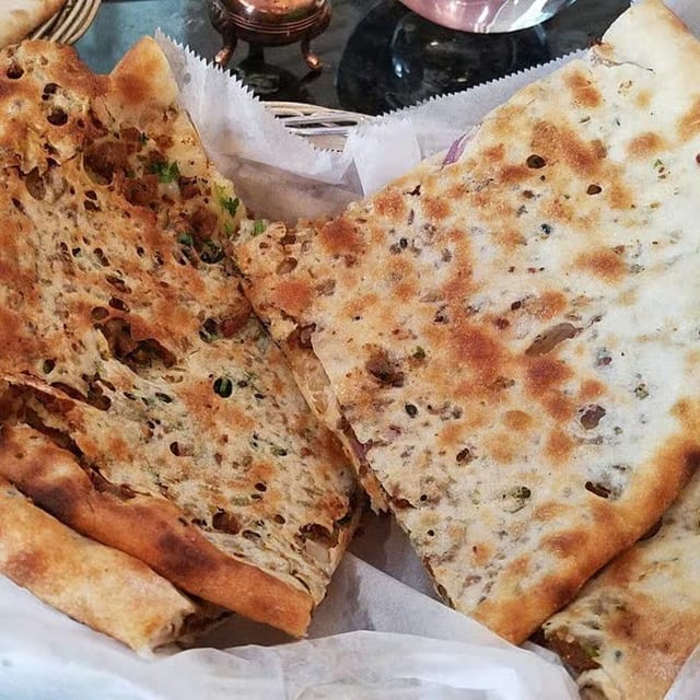 Keema Naan.